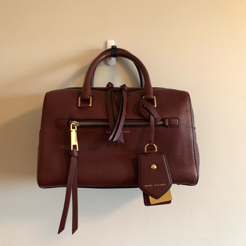 Marc Jacobs Burgundy Leather Handbag Boston/speedy style bag